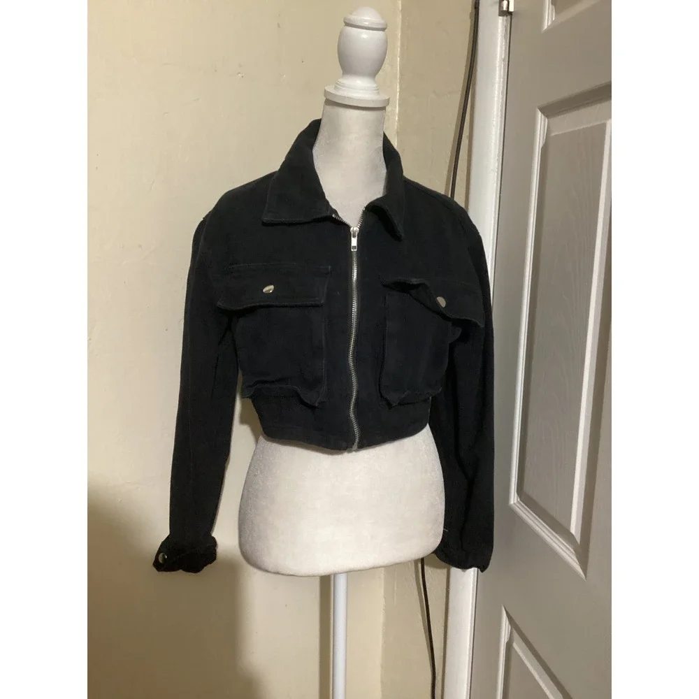 Superdown Black Cropped Denim Jacket Long Sleeve Button Pocket Women's Small - Picture 2 of 6